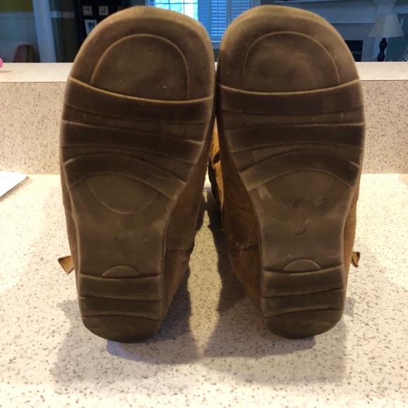 Brinley Co. Size 8 Brown Suede Boots - Picture 4 of 4